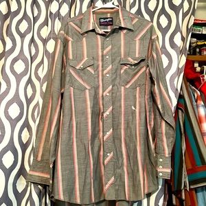 Vintage Wrangler Pearl Snap